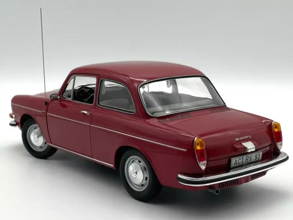 Minichamps Paul's Model Art Volkswagen 1500 Typ 3 S 1963 Metallmodell (9105)